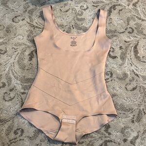 Nude/Taupe Seam-Detail Bodysuit